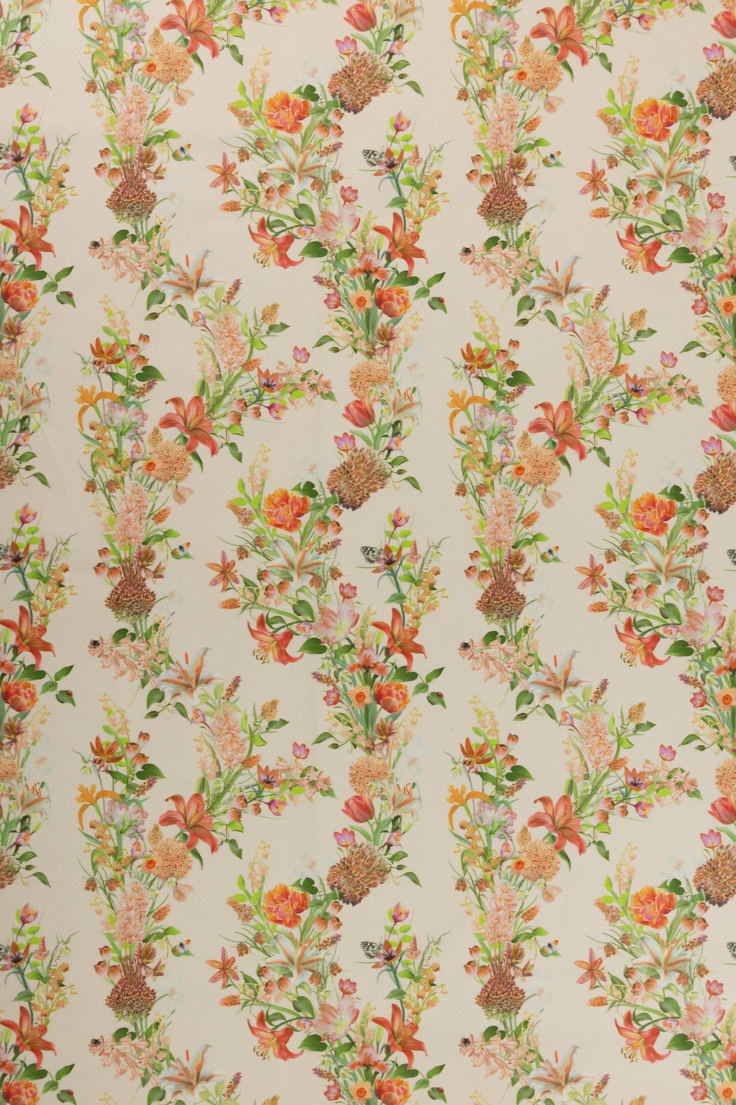 Organic cotton gabardine upholstery fabric close up showing the Eternal Drift pattern scale